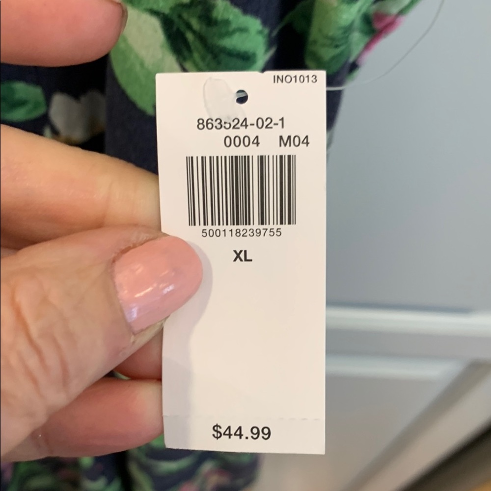 Old Navy Floral Sleeveless Dress. Ruched back. NWT. Size XL - Picture 3 of 8